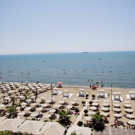 Split Rooftop Suites Драч Екстериор снимка
