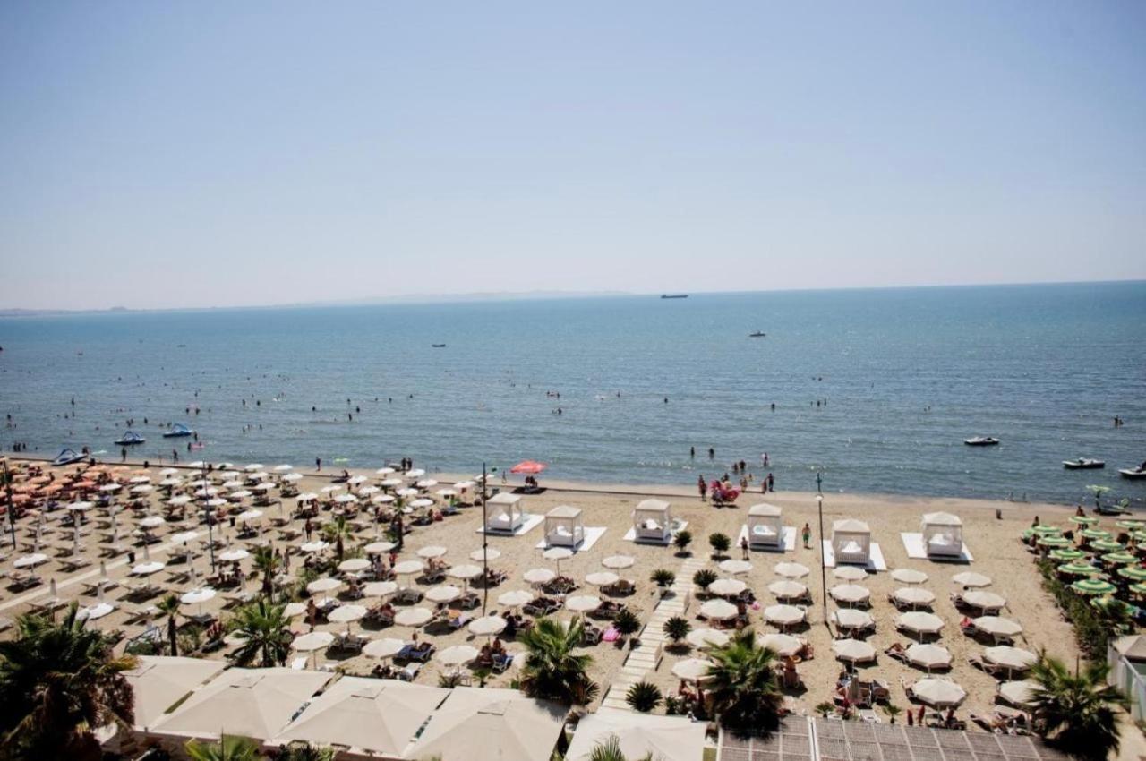Split Rooftop Suites Драч Екстериор снимка