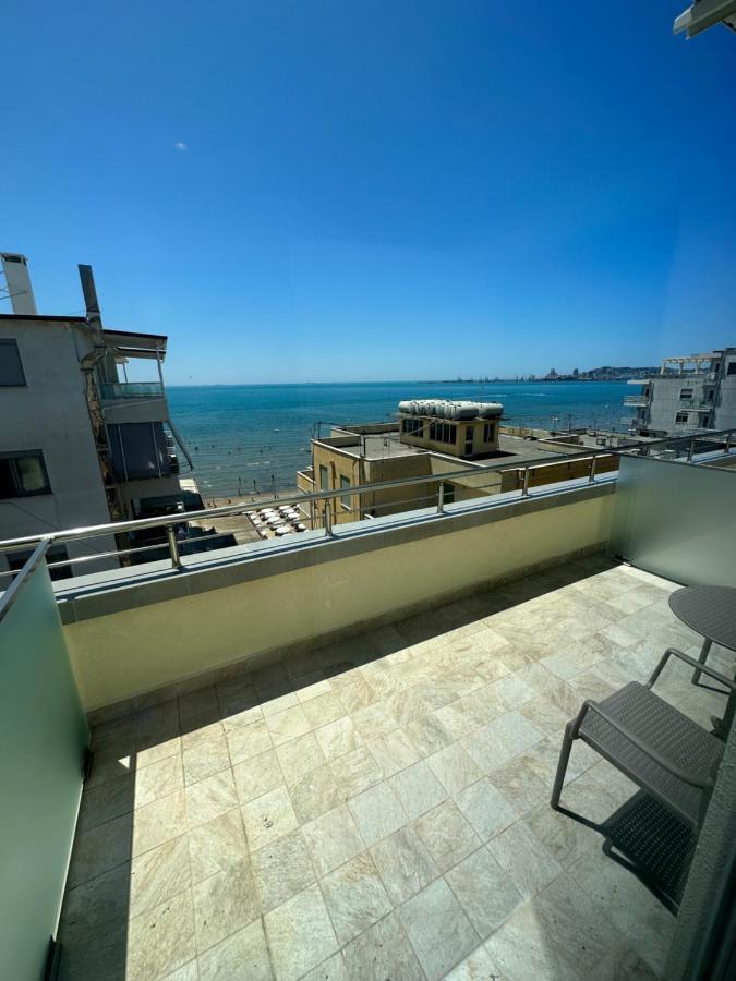 Split Rooftop Suites Драч Екстериор снимка